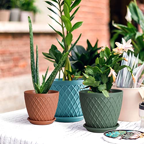 Plastic Plant Pots 7.5/6.5/5.5/5/4.5 Inch Flower Planter Pots with Multi Drainage Hole and Tray, Modern Decorative Rhomb Pattern Garden Pots for All House Plants - NbuFlowers